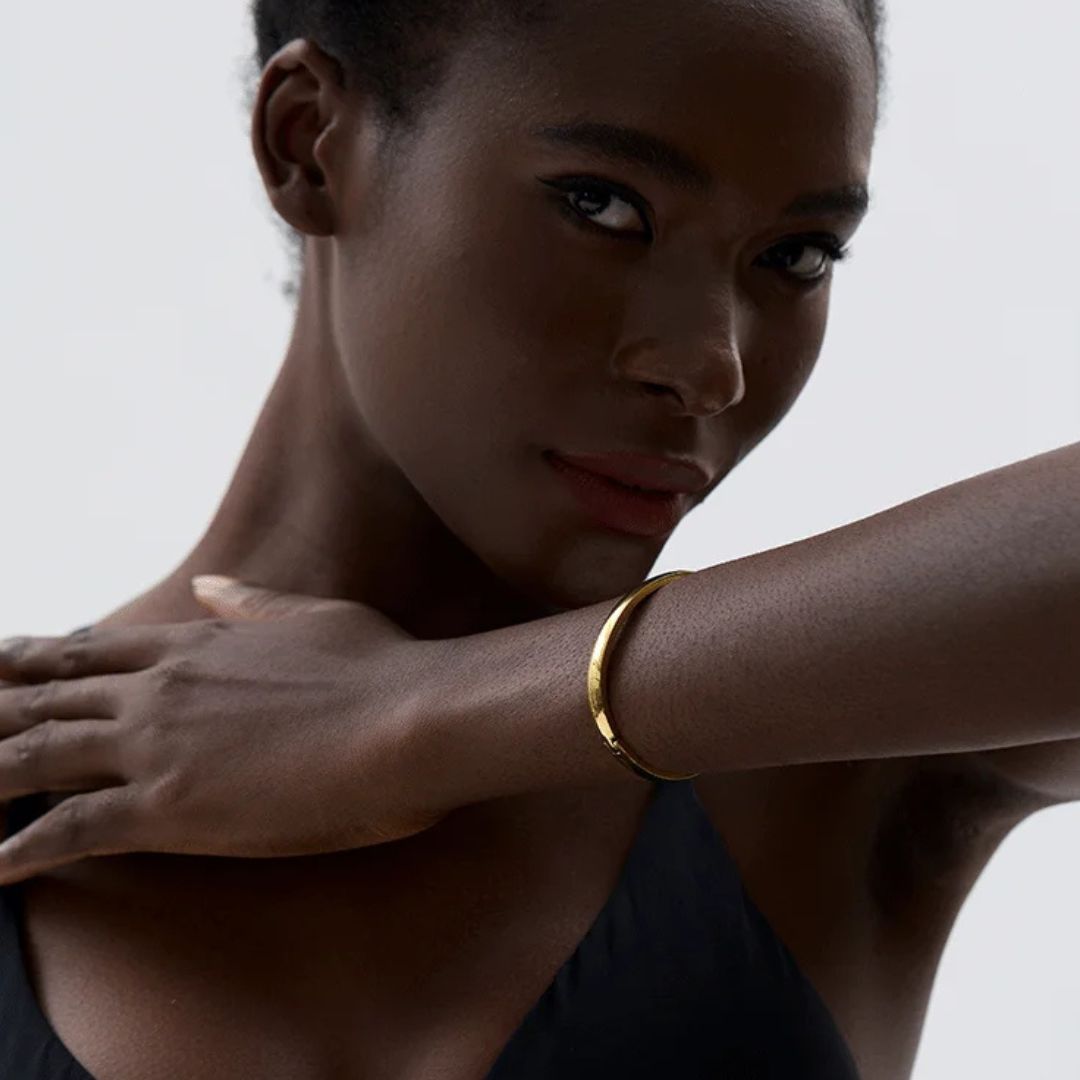 bracelete feminino dourado delicado