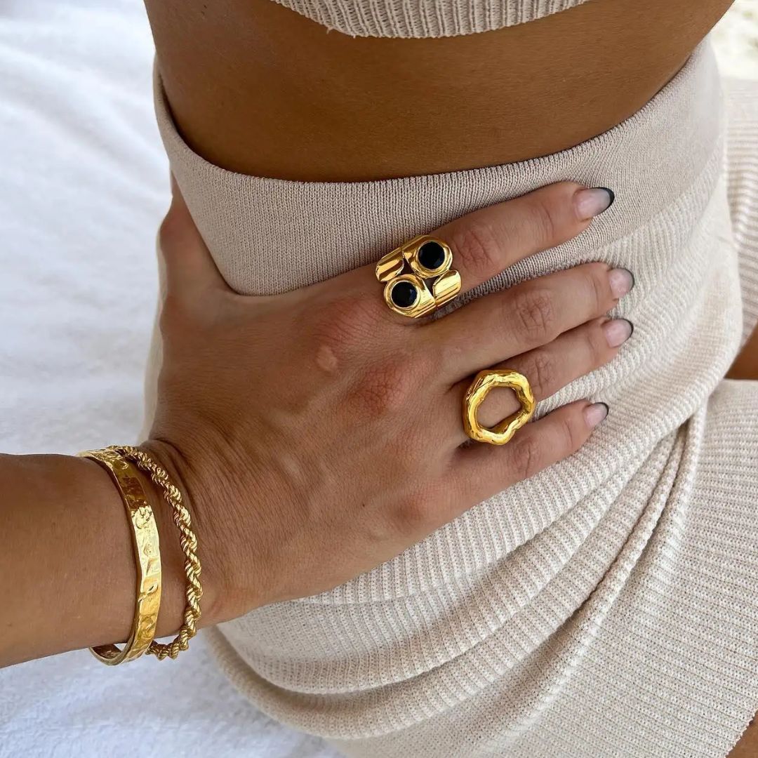 anel orgânico feminino minimalista ouro