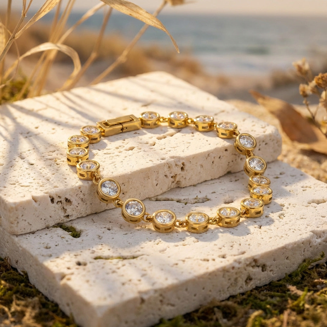 pulseira feminina elegante com zirconicas