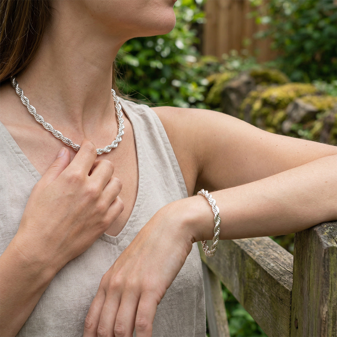 corrente trançada feminina prata